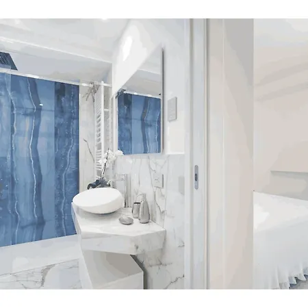 Sunny Getaway In Provence * Le Rayol-Canadel-sur-Mer